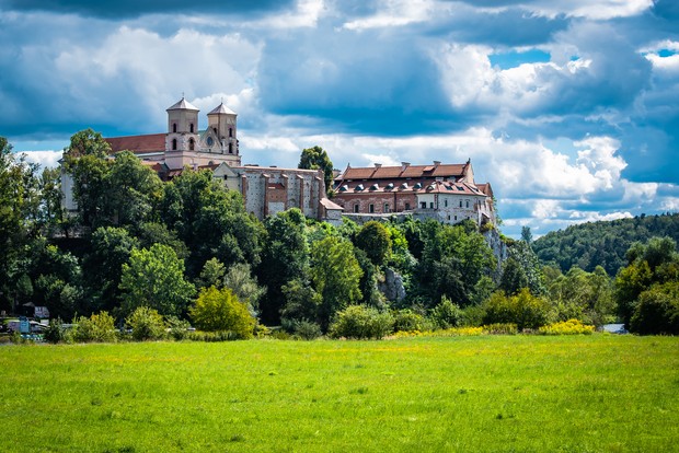 Auf dem Foto ist die Benediktinerabtei Tyniec zu sehen.

Foto: Marcin Marecik