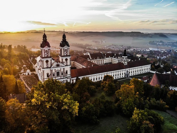Auf dem Foto ist das Augustiner Chorherrenstift St. Florian zu sehen.

Foto: Stift St. Florian